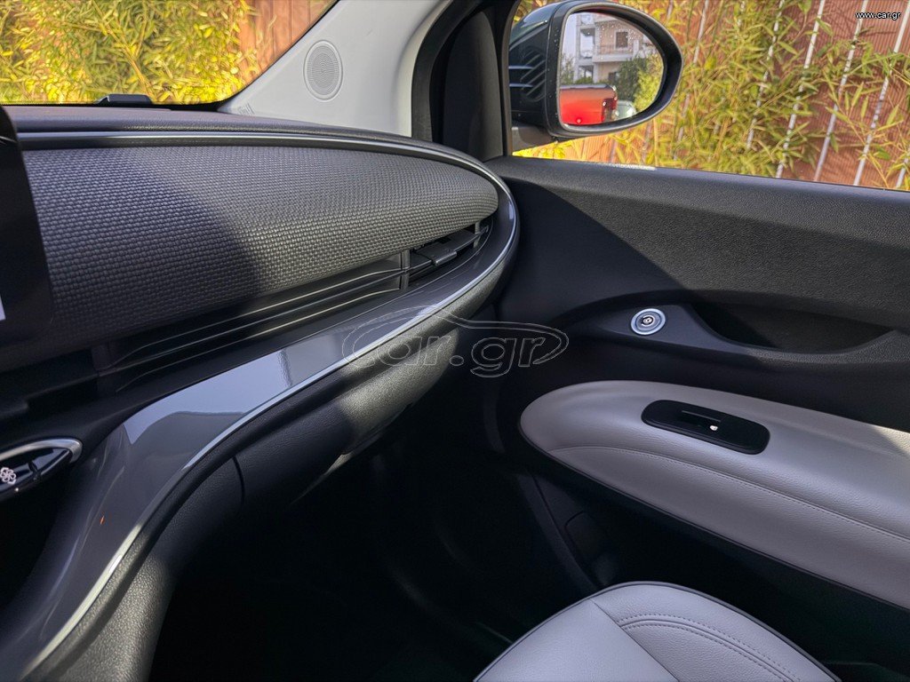 53830831_q_b